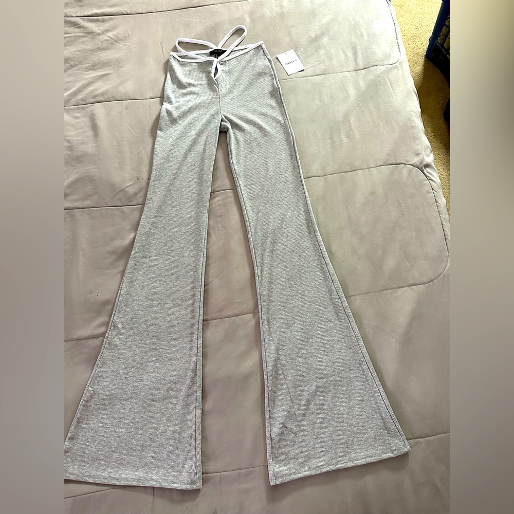 Forever 21 - Long, Heather Gray/White flareLounge Pants (New)